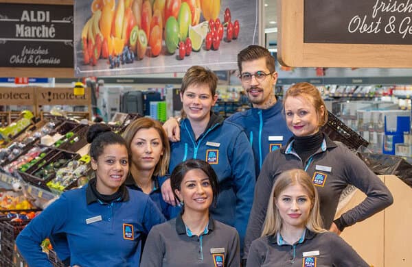 Aldi-Suisse_Filiale-Buchs_Teambild_bearbeitet