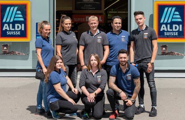 Aldi-Suisse_Filialteam_Witikon-2019_bearbeitet