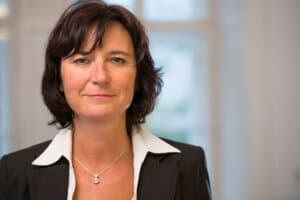 Kacnik-Su__ss-Petra_Mindtake_bearbeitet