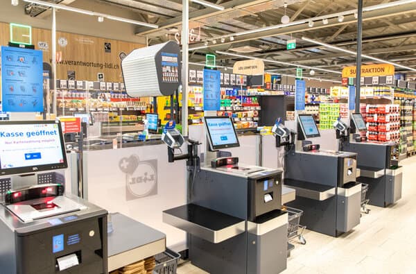 Lidl-Schweiz_Self-Checkout-Kassen_02_bearbeitet