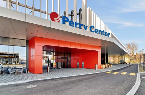Perry_Center_Oftringen_Eroeffnung-2020_bearbeitet