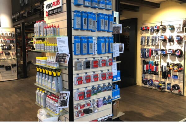 VeloPlus_Oerlikon-Laden_bearbeitet