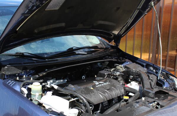 Auto_Motor-Motorhaube_Pixabay_bearbeitet