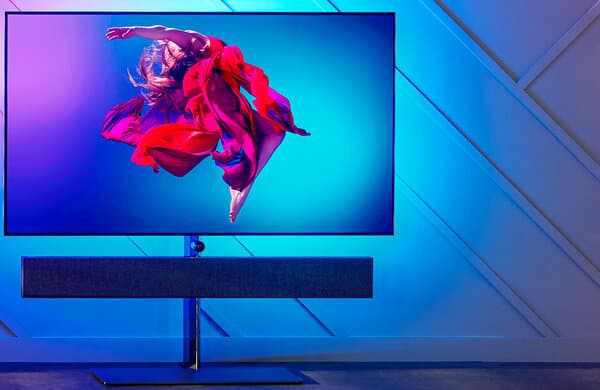 TP-Vision_-Philips_TV-OLED984_bearbeitet