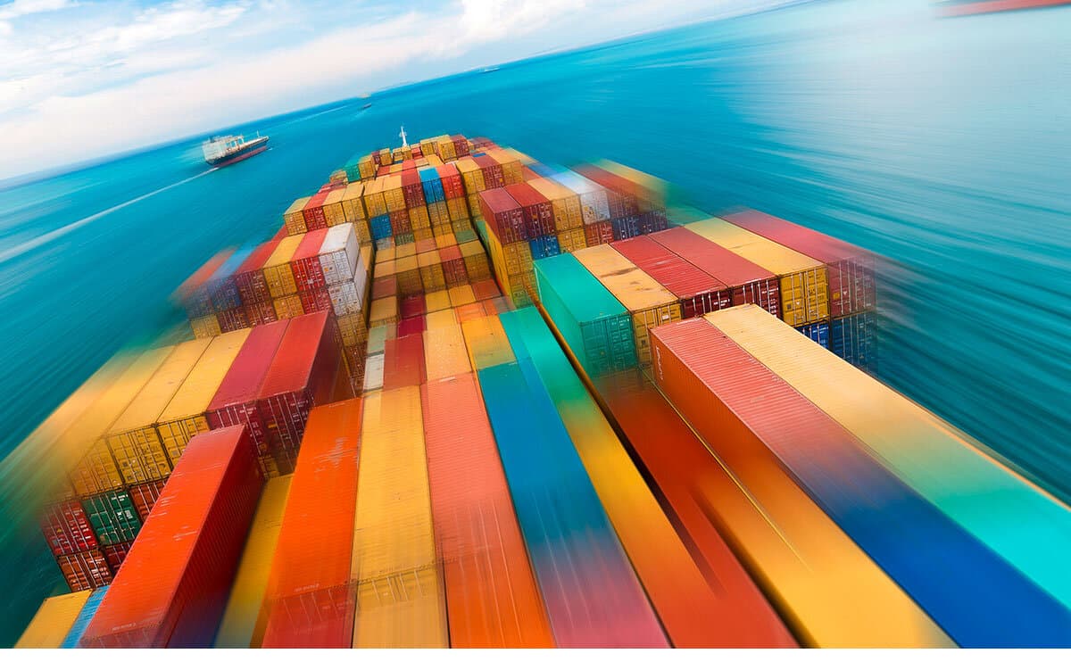 Containerschiff_Welthandel_Shutterstock_bearbeitet