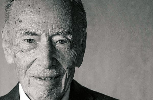 Luoend-Karl_Marktplatz-der-Moderne_Jacques-E.-Mueller_bearbeitet