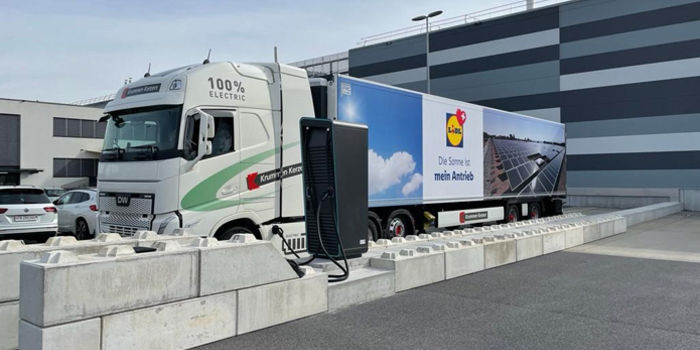 Lidl nimmt E-Laster in Flotte auf